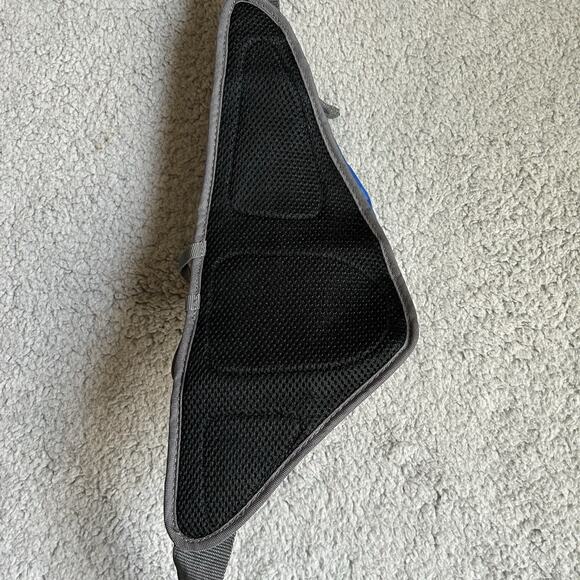 Outdoor Poducts belt bag with Water Bottle / Fanny Pack Blue/Grey Camping - Picture 11 of 15